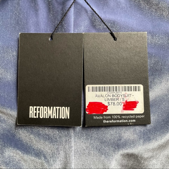 Reformation Velvet “Avalon” Bodysuit in Limber - Picture 4 of 5